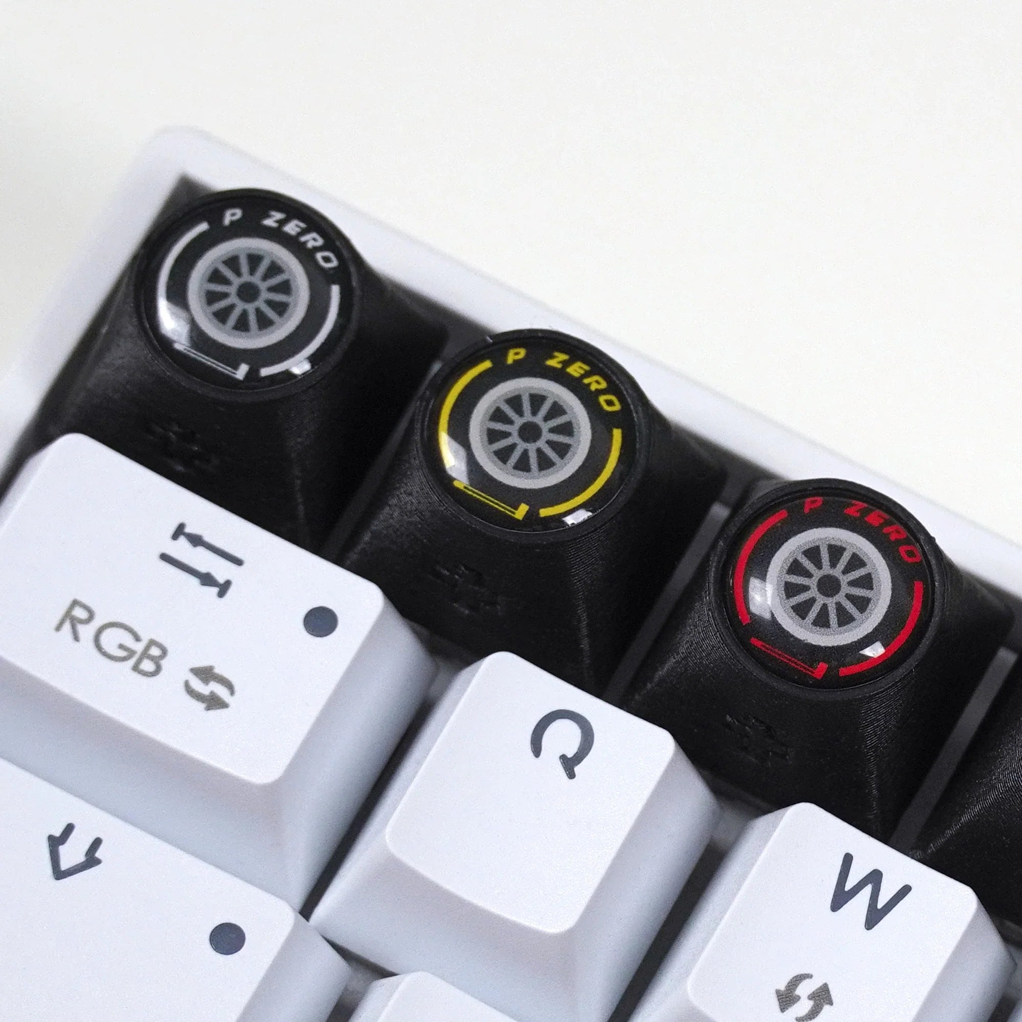 Keycap artisan F1 Tyres - Hard - Medium - Soft - Wet - Intermediate