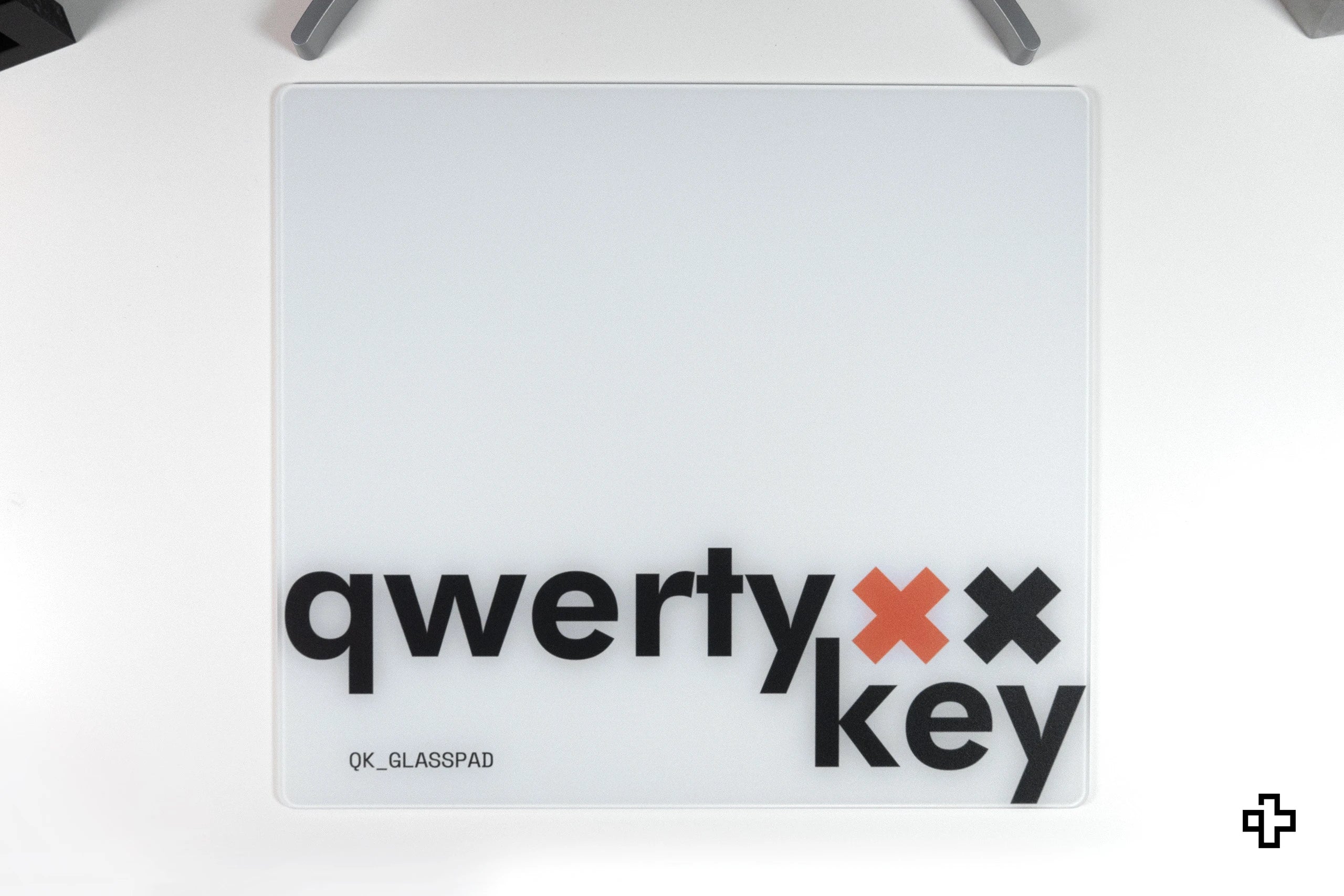 Podkładka pod mysz Gaming QwertyKey Esports Glass Biała szklana 3.2mm Anti - Slip TPU
