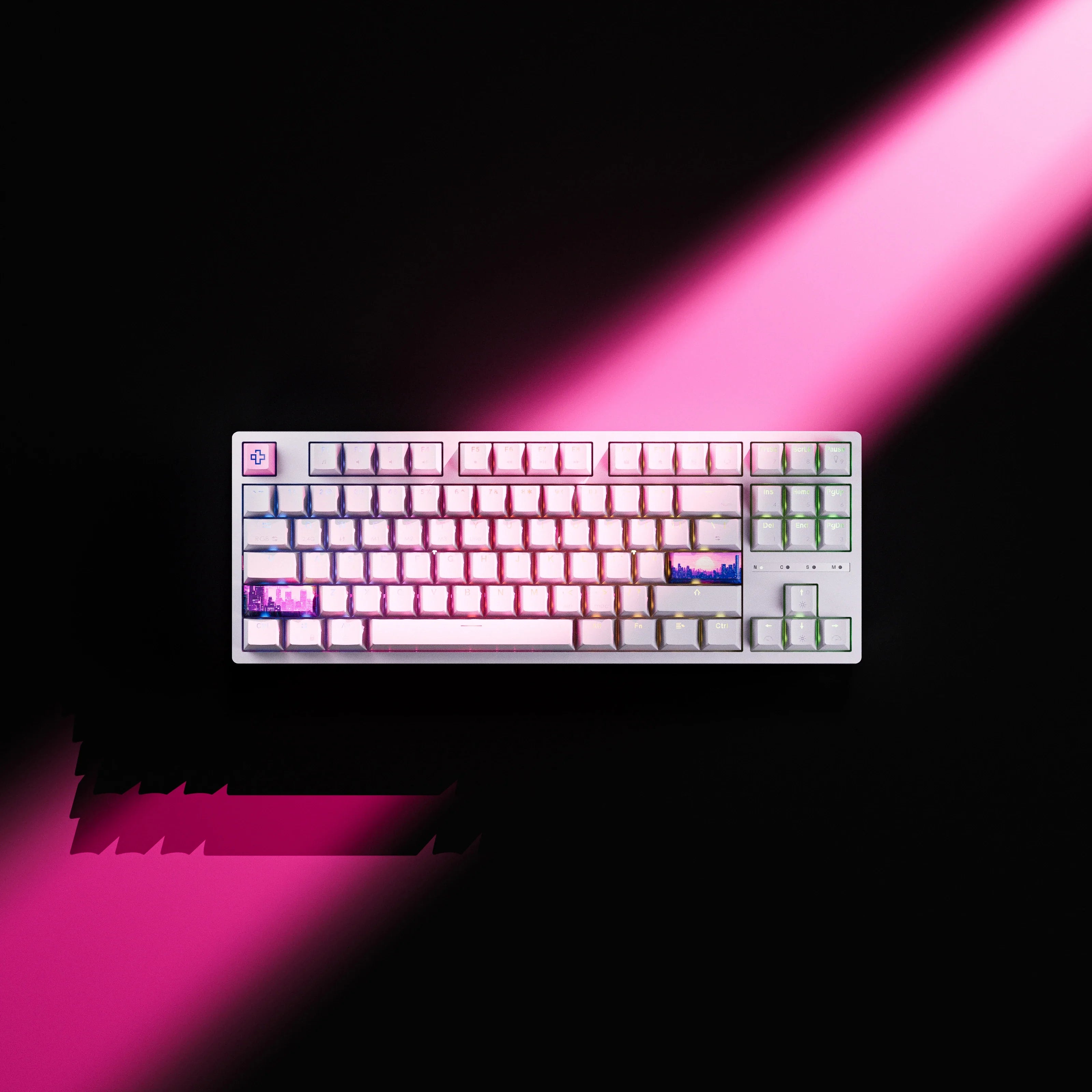 QwertyKey H87, biała - bezprzewodowa klawiatura mechaniczna gamingowa, Hotswap, RGB