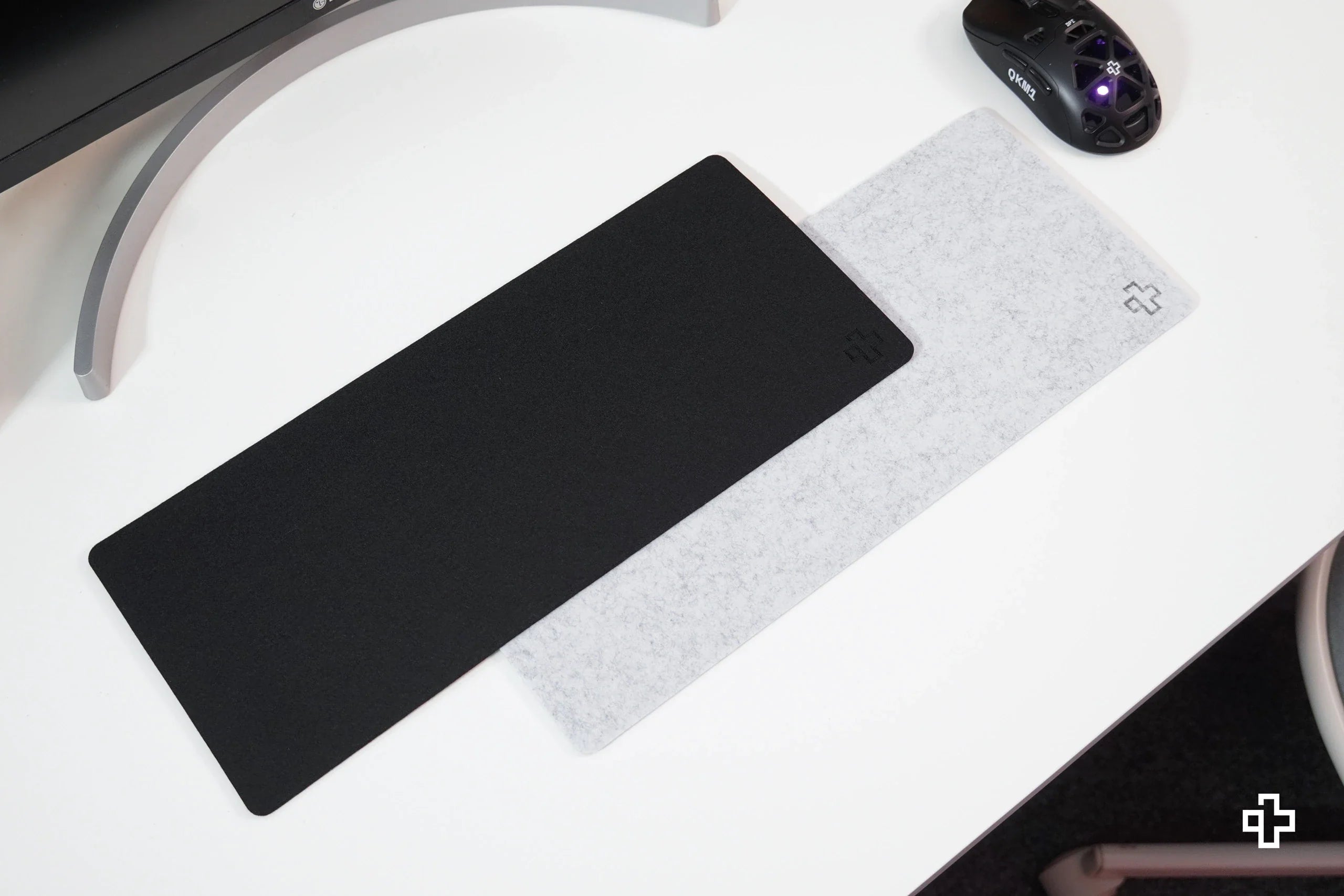 Filcowa mata biurowa pod klawiaturę