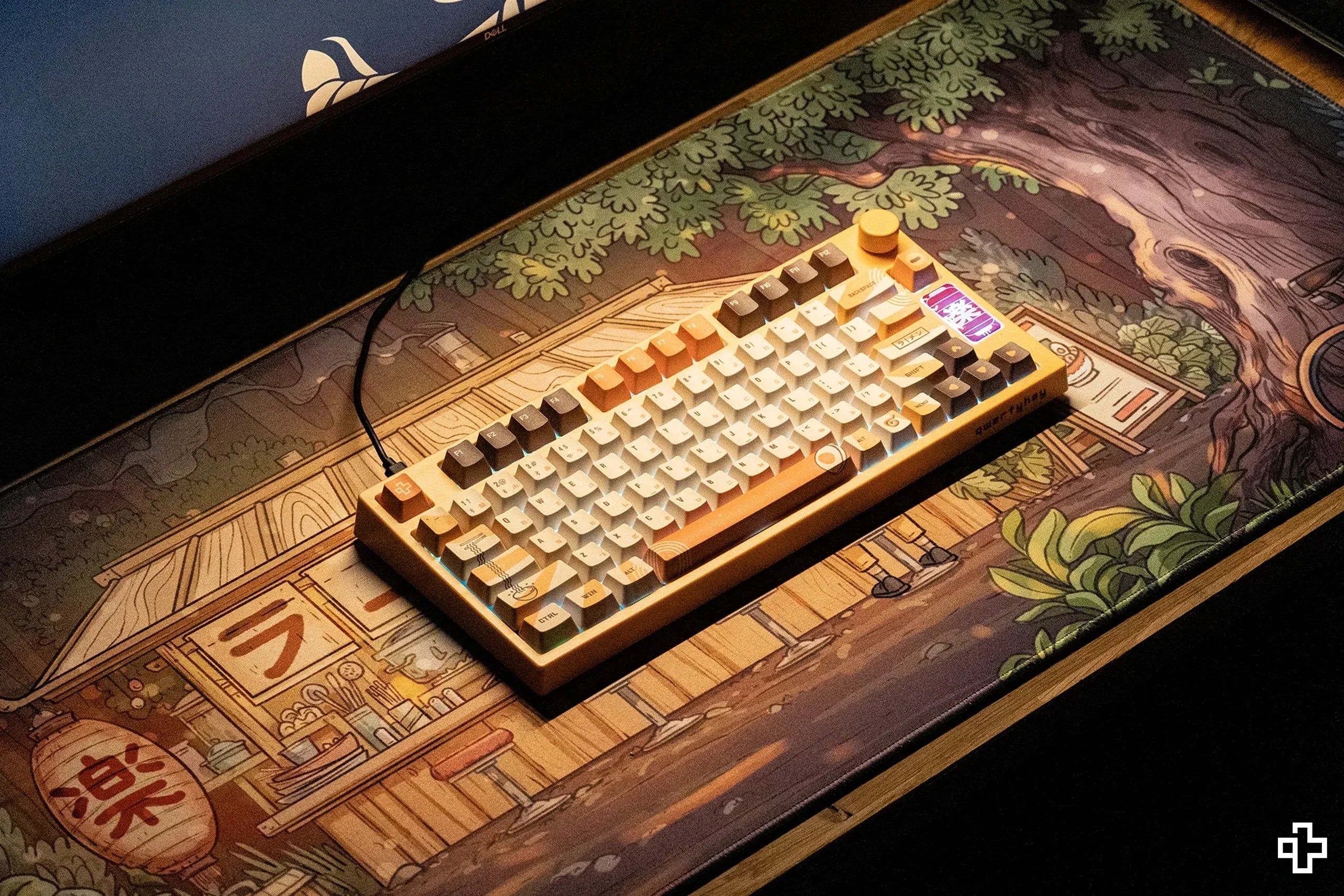 Deskmat / podkładka pod mysz QwertyKey Ramen 4 mm obszyte krawędzie