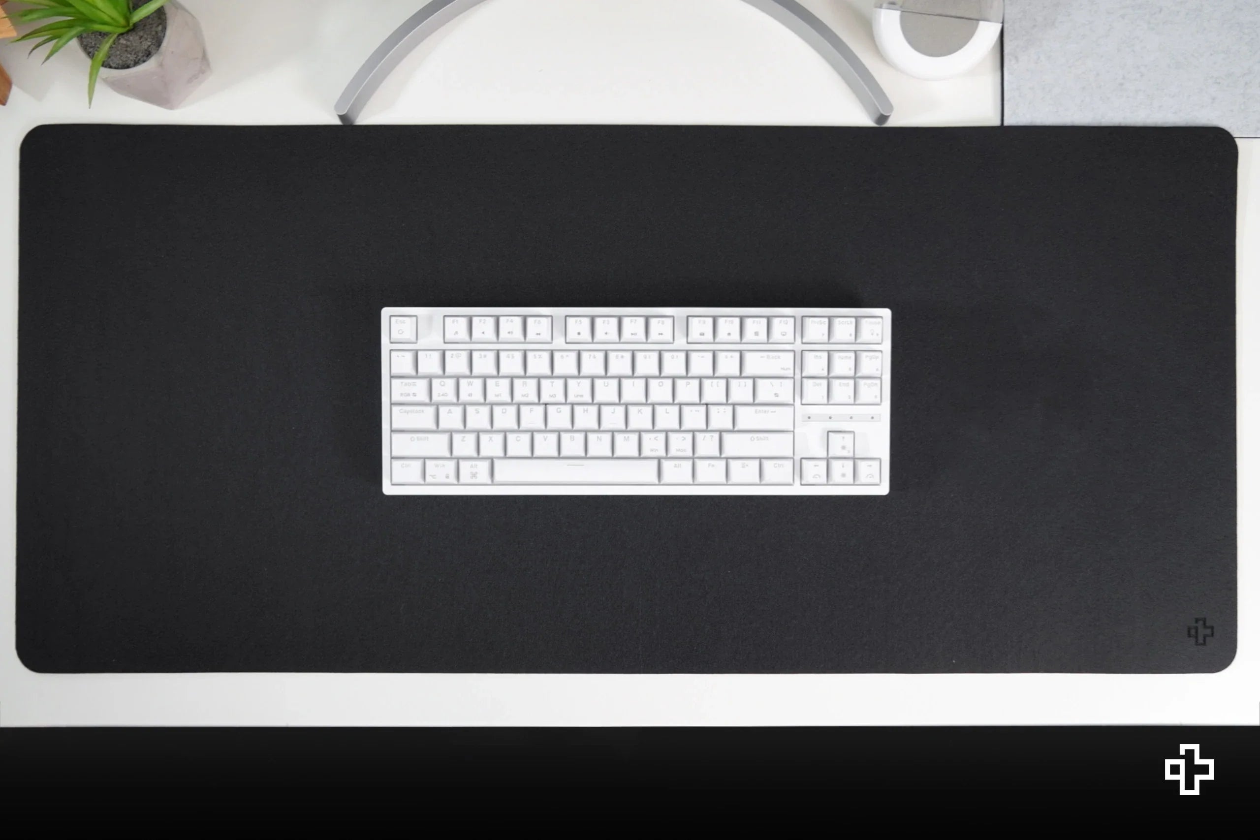 Podkładka biurkowa podkładka pod mysz QwertyKey Felt czarna
