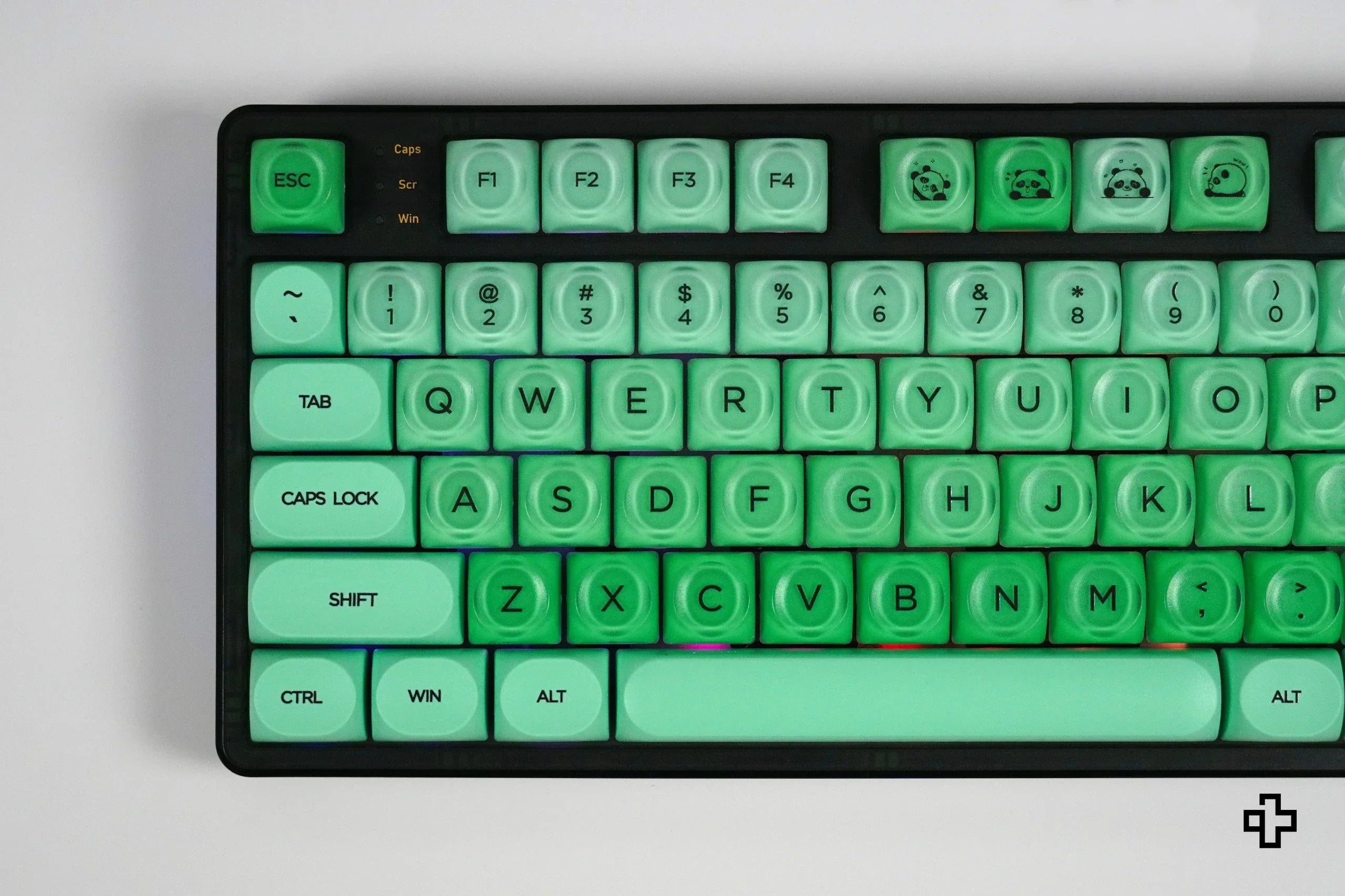 Zestaw keycapów QwertyKey Mint profil HOA