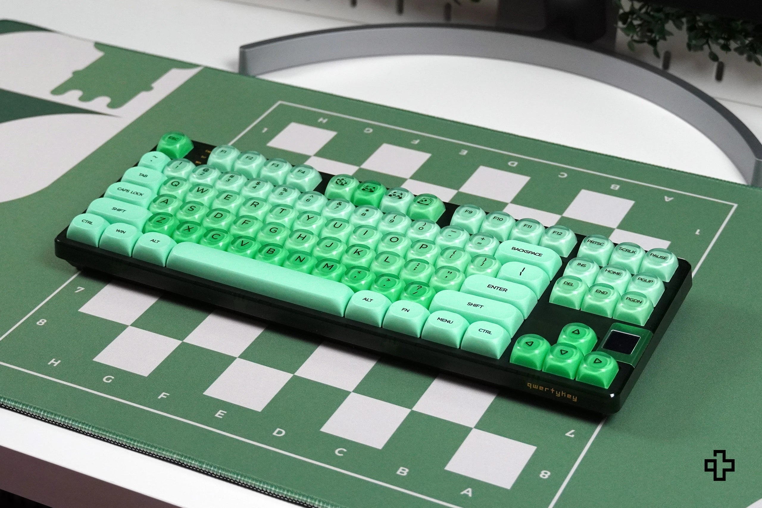 Zestaw keycapów QwertyKey Mint profil HOA