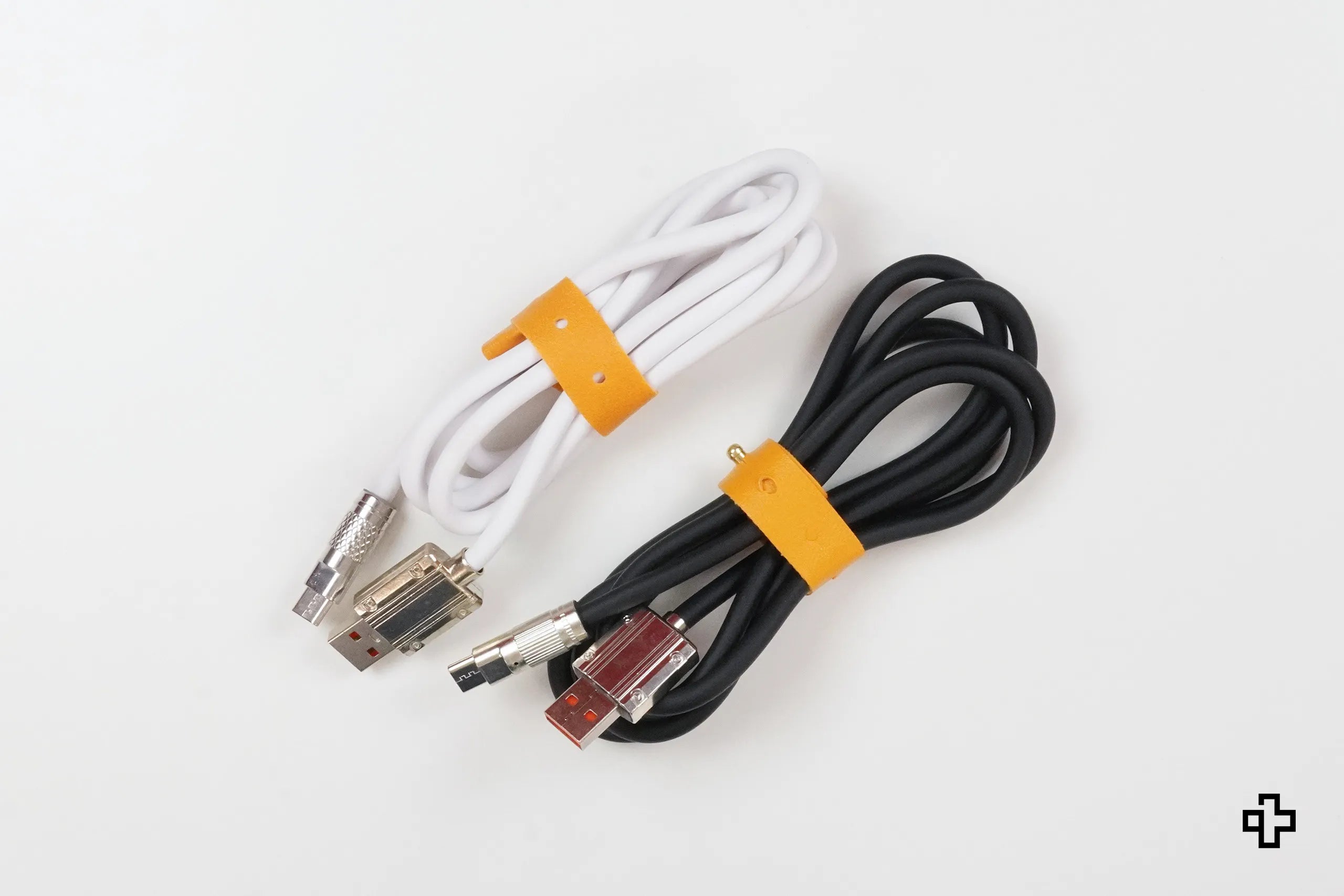Cablu USB - C biały/czarny