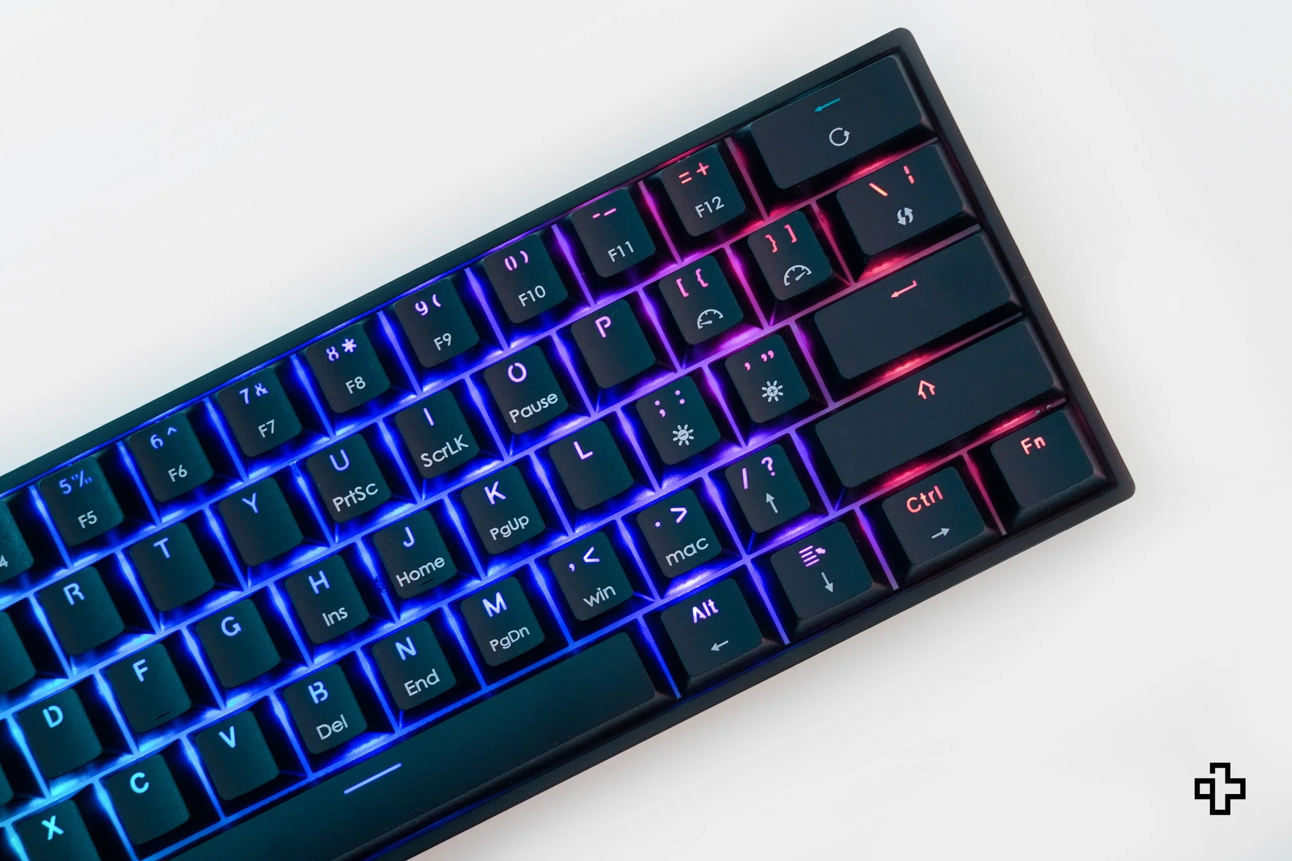 QwertyKey H61 Split, czarna - klawiatura mechaniczna gamingowa, Hotswap, RGB