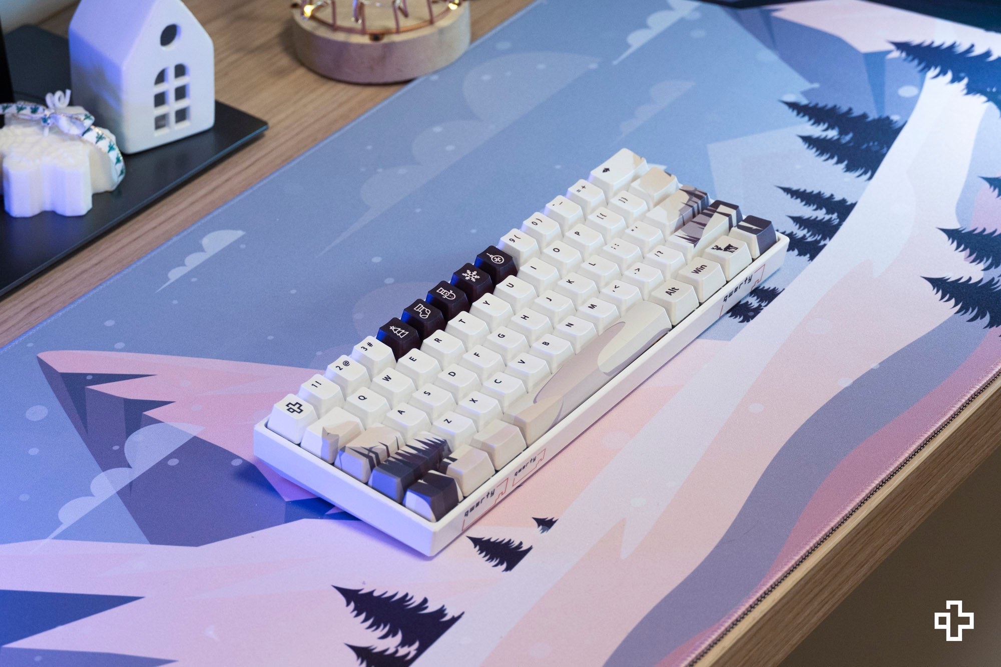 Zestaw keycapów QwertyKey Winter Blast 2025