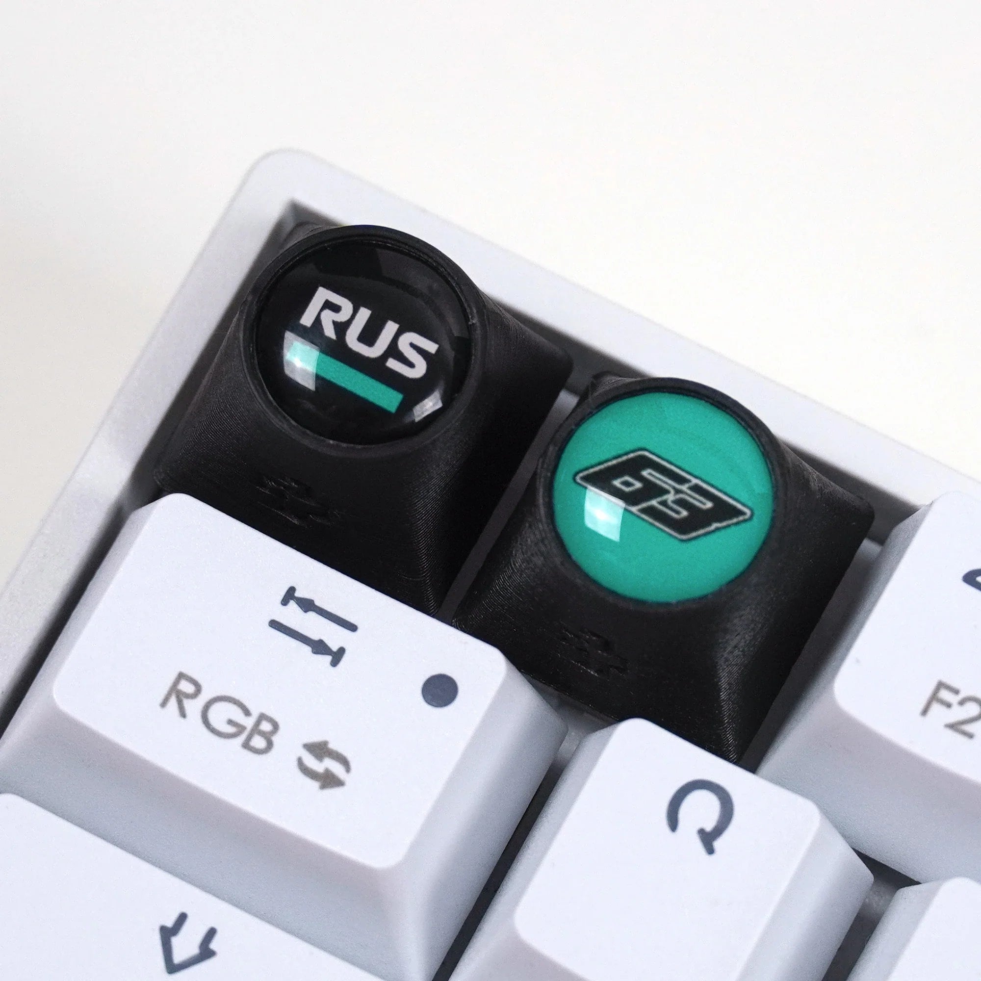 Keycap artisan F1 - RUS + nr 63