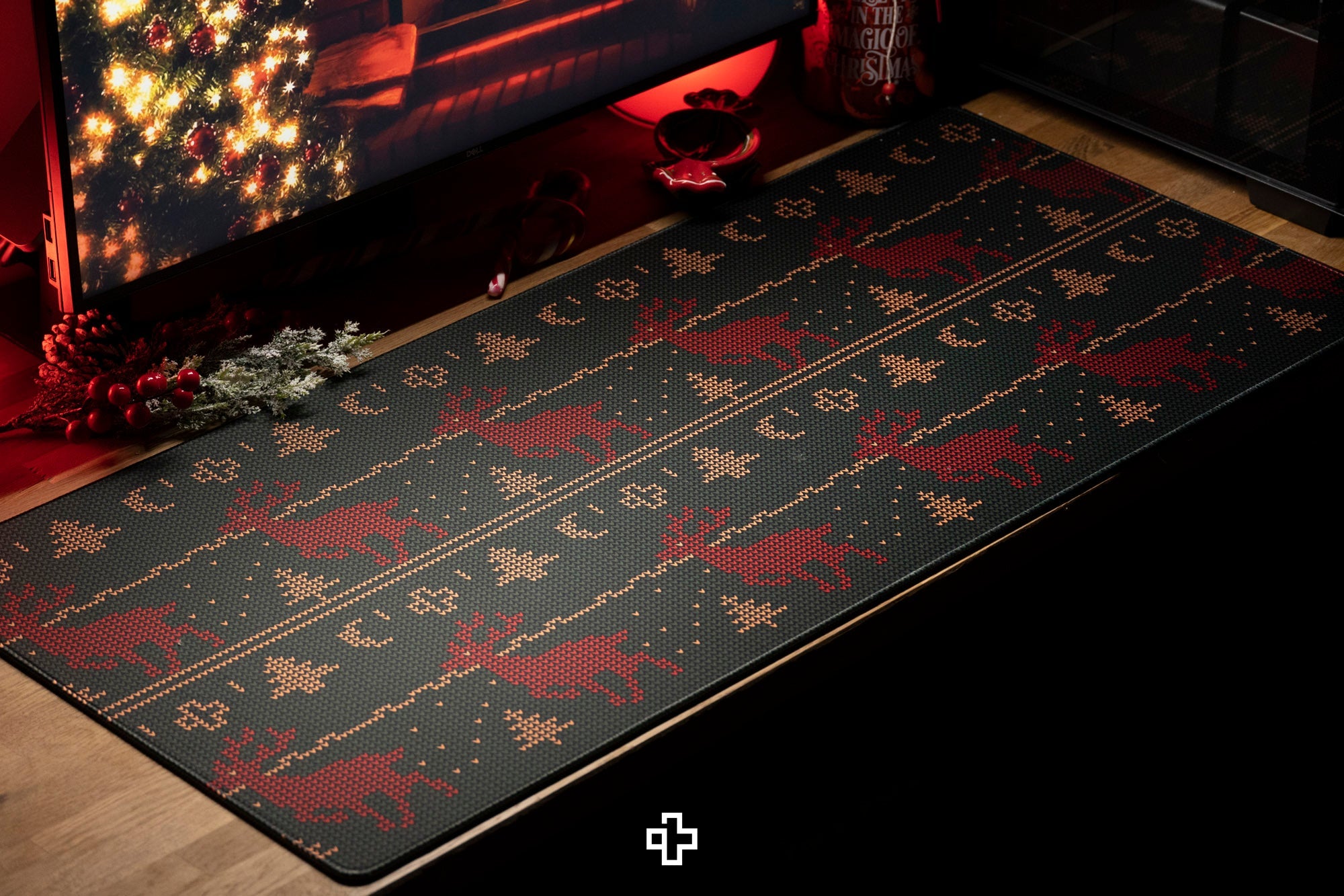 Deskmat / podkładka pod mysz QwertyKey Christmas 4 mm obszyte krawędzie