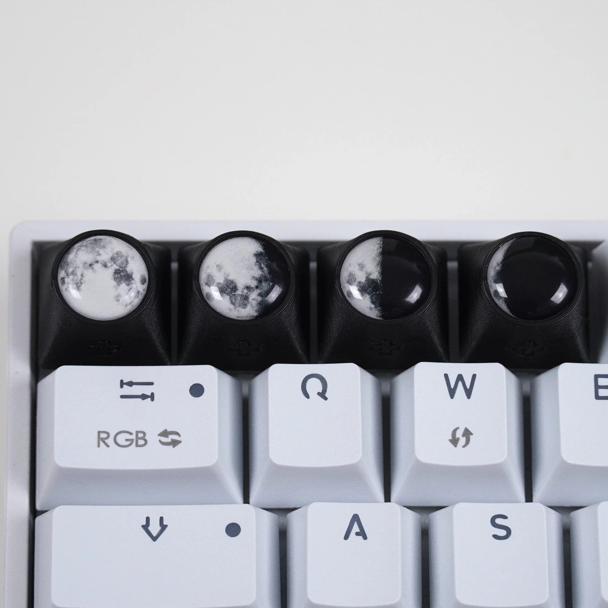 Keycap artisan Moon Phase