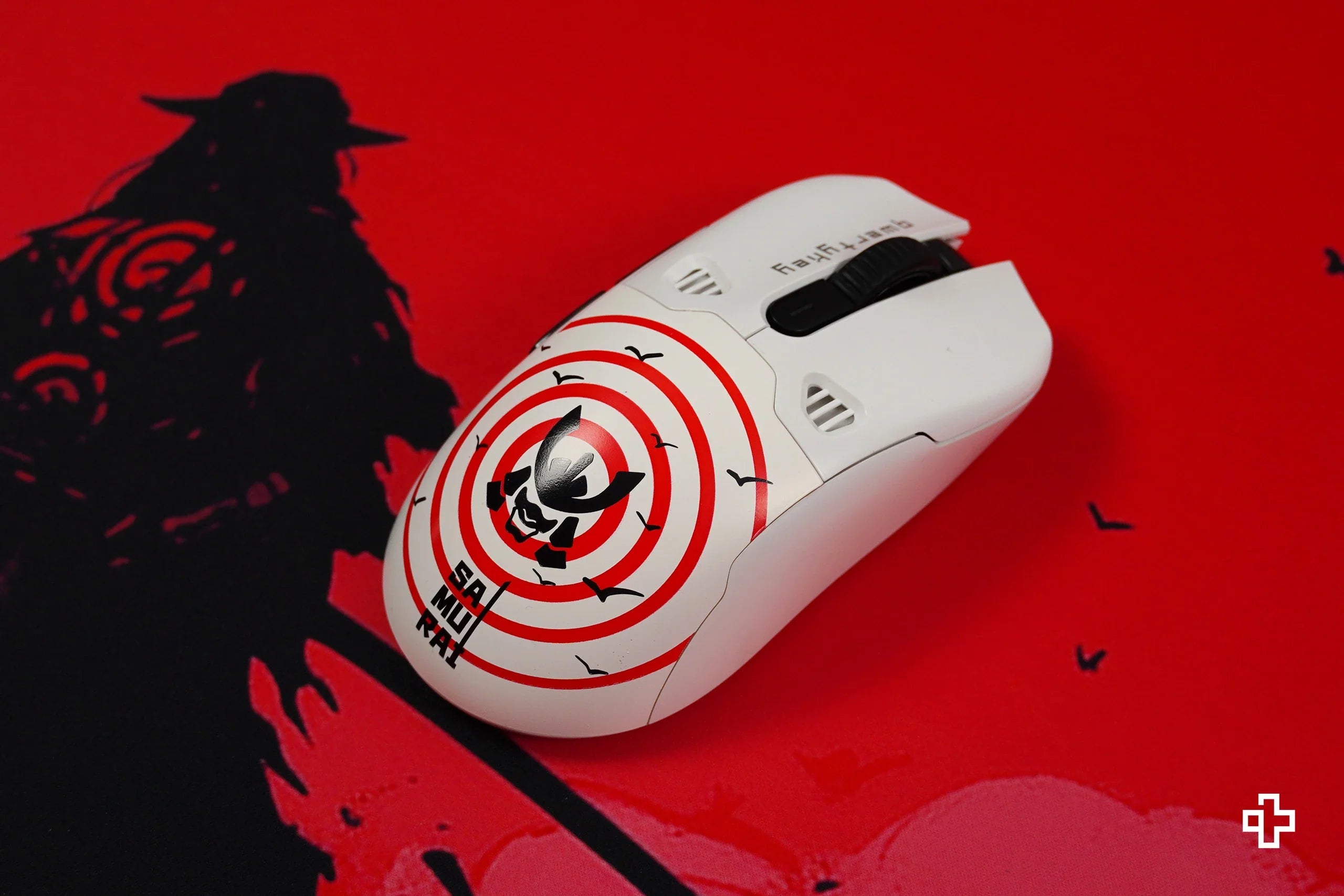 Obudowa myszy QKM1 Samurai, biała