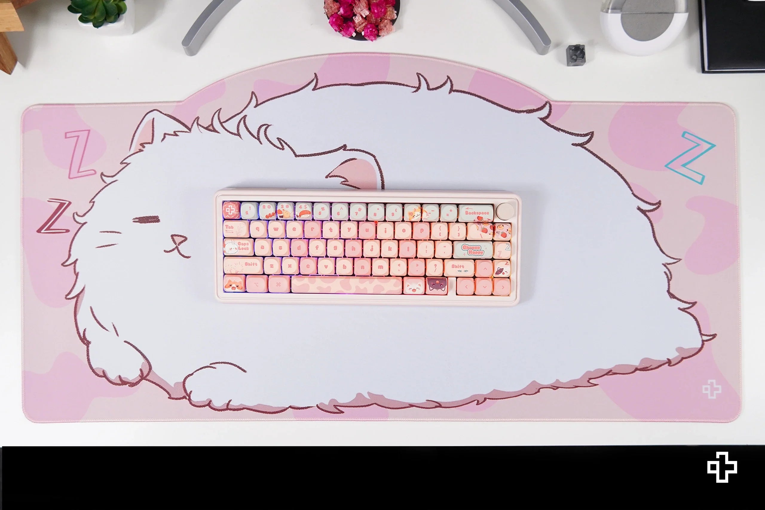 Deskmat / podkładka pod mysz QwertyKey Bliss Cat 4 mm obszyte krawędzie