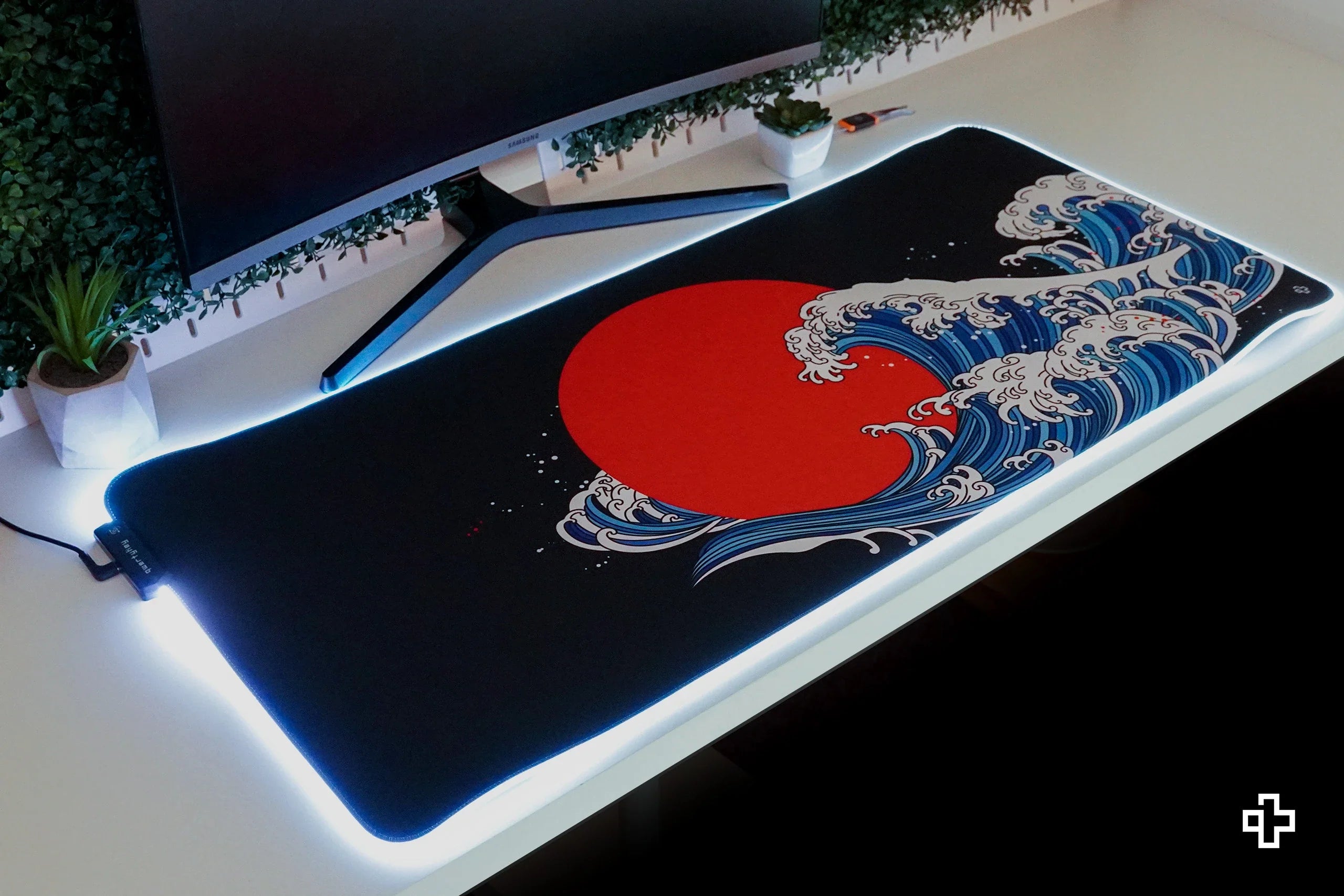 Deskmat / podkładka pod mysz QwertyKey RGB JapanWave 4 mm obszyte krawędzie