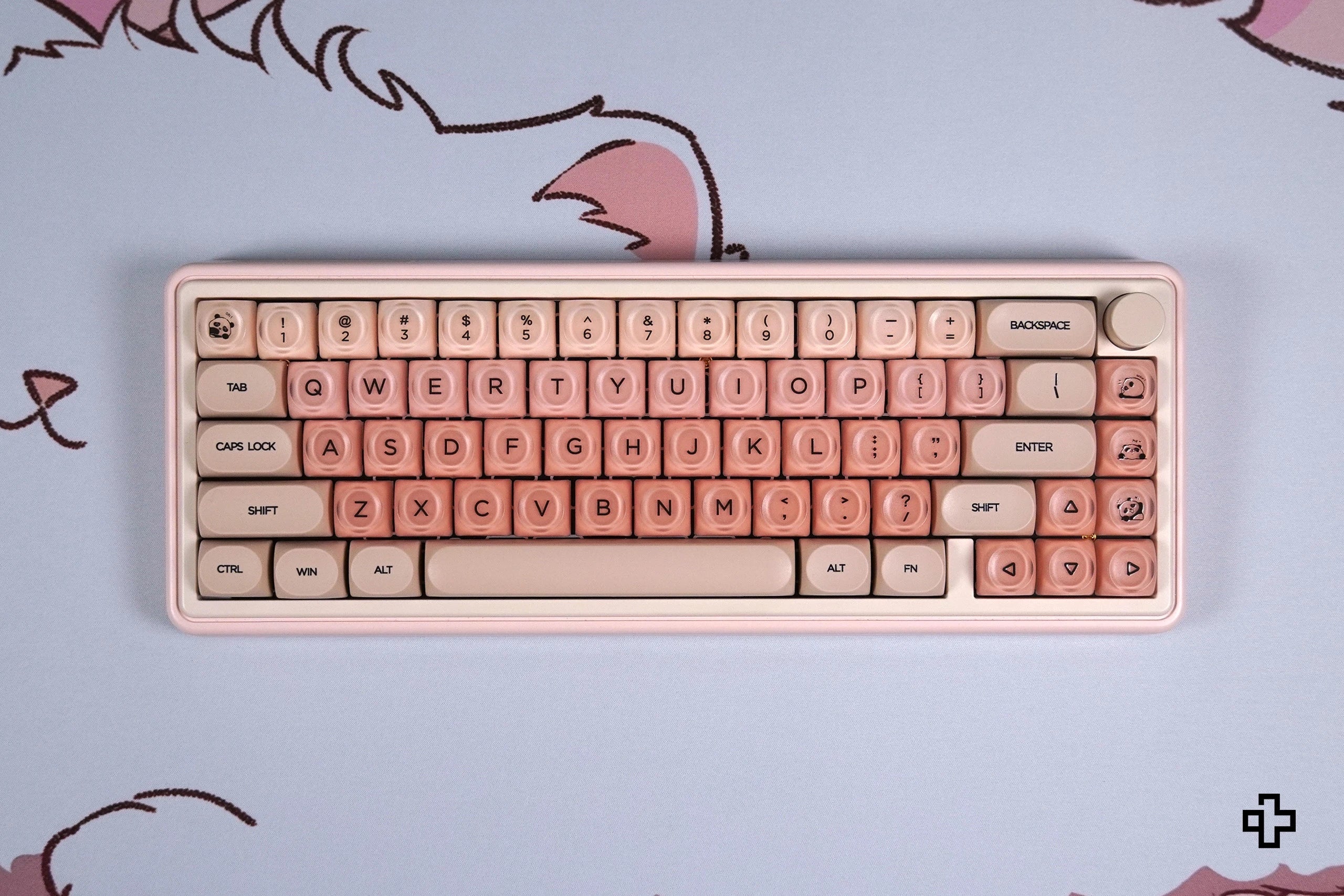 Zestaw keycapów QwertyKey Peach Cream profil HOA