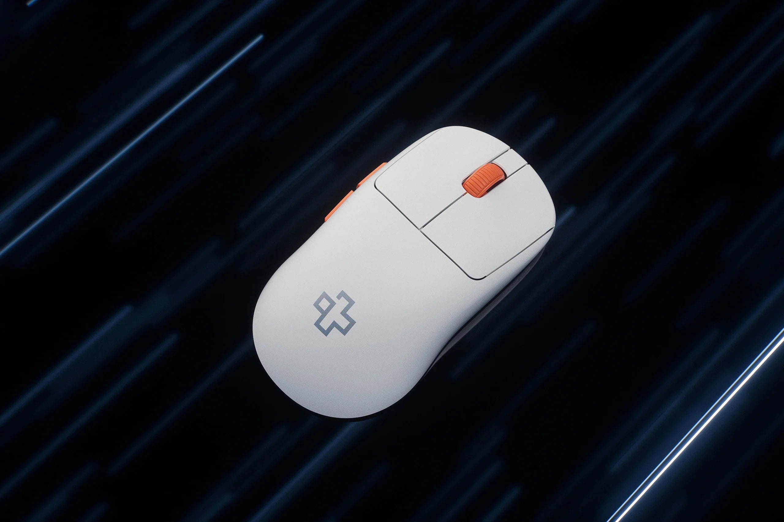 mysz Gaming QwertyKey Falcon biała 8K, 30.000 DPI, Bluetooth bezprzewodowa trio mode, Pixart 3950