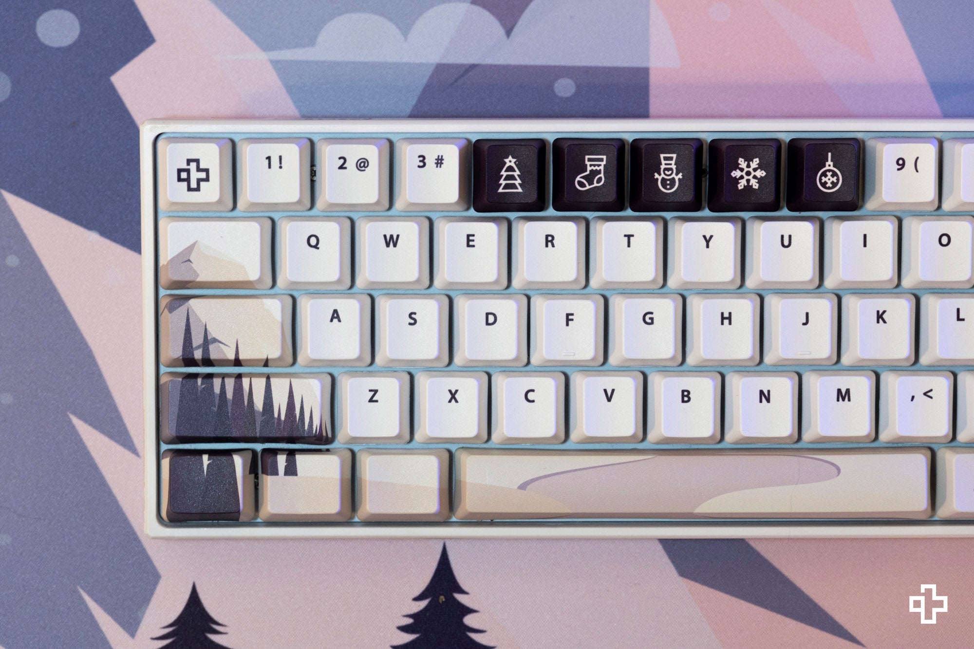 Zestaw keycapów QwertyKey Winter Blast 2025